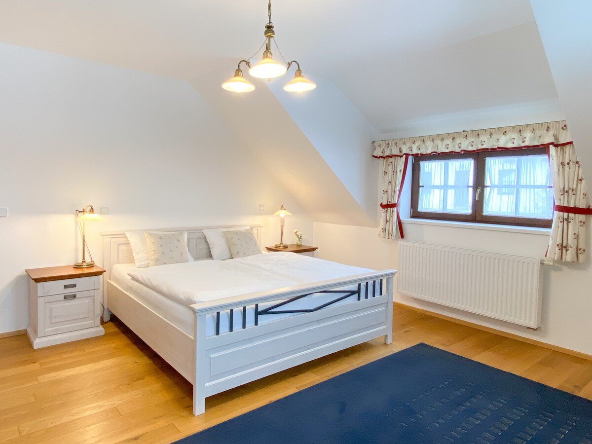 Ložnice 2 – postel